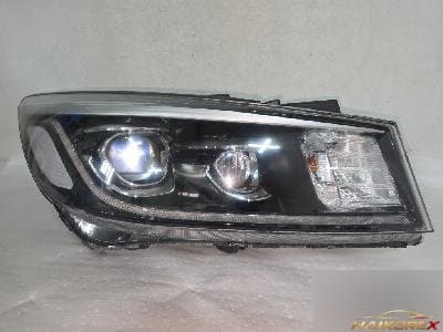 Kia Carnival 2018 — фара передняя