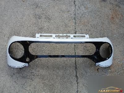 Передний бампер