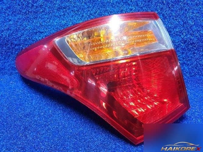 Hyundai Veracruz 2008 — задний фонарь левый наружный