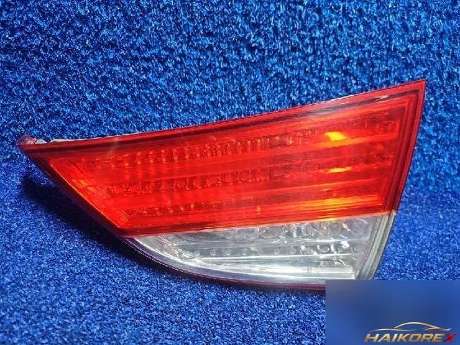 Hyundai Avante 2011 — стоп-сигнал правый внутренний 6
