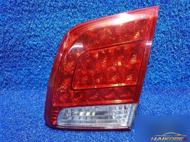Kia Sorento 2011 — задний фонарь правый внутренний 3