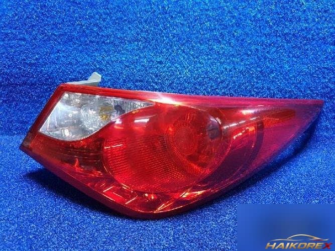 Hyundai Sonata 2010 — фара задняя правая наружная