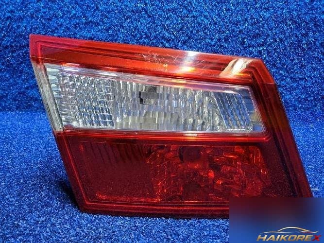 Renault SM5 2011 — задний фонарь левый внутренний 265550031R