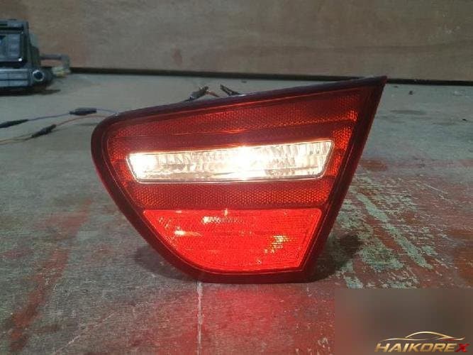 Hyundai Avante 2010 — задний фонарь правый внутренний 92404-2H500