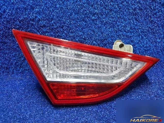 Hyundai Sonata 2011 — фонарь задний левый внутренний