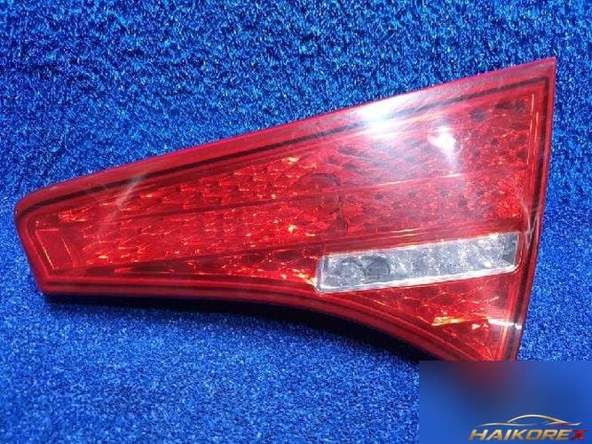Kia K5 2011 — фонарь задний правый внутренний