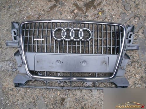 Решётка радиатора Audi Q5 1-поколение
