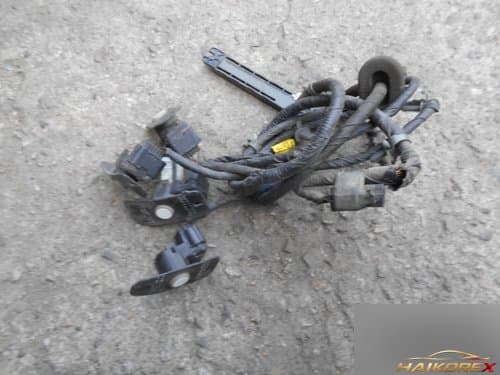 Задний бампер K5 с проводкой 918952T080 и датчиком парковки
