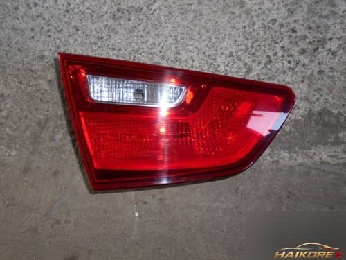 Фонарь задний левый K5 924032T500 13-15