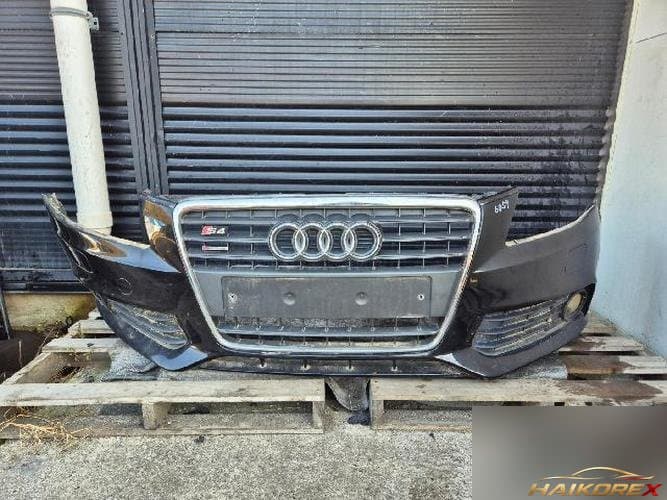 Audi A4 2011 — передний бампер, чёрный