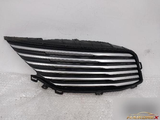 Ford MKZ 2014 — решётка радиатора DP53-8750-ABW