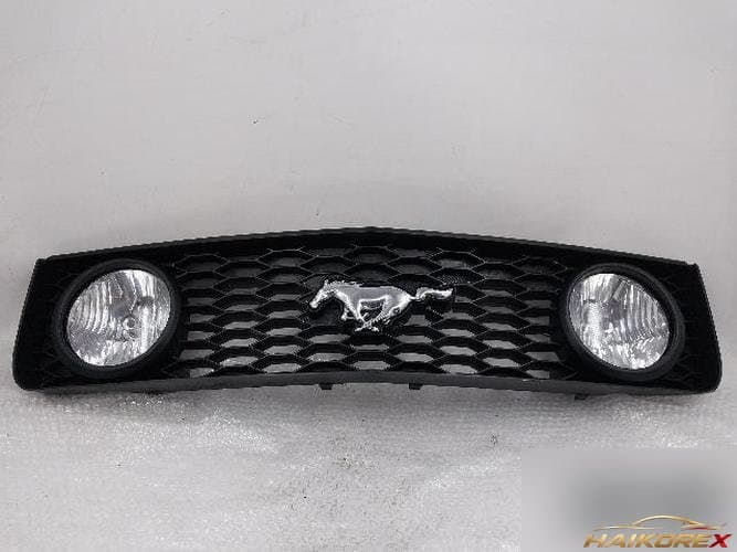 Ford Mustang 2008 — решетка радиатора 6R338200BAW