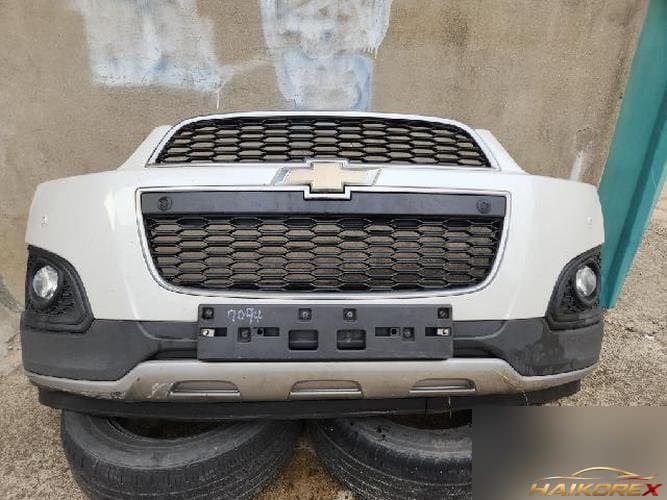 Chevrolet Captiva 2013 — бампер передний