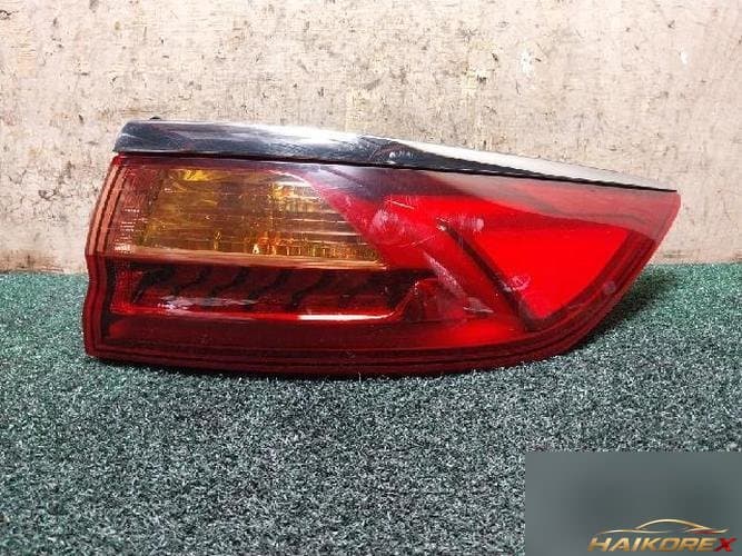 Kia K7 2016 — комбинированный фонарь задний правый (пассажирский) 92402F6000