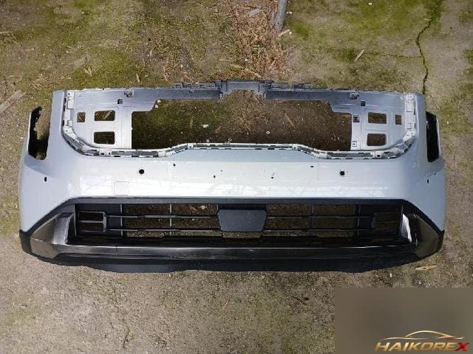 Kia Carnival 2024 — передний бампер