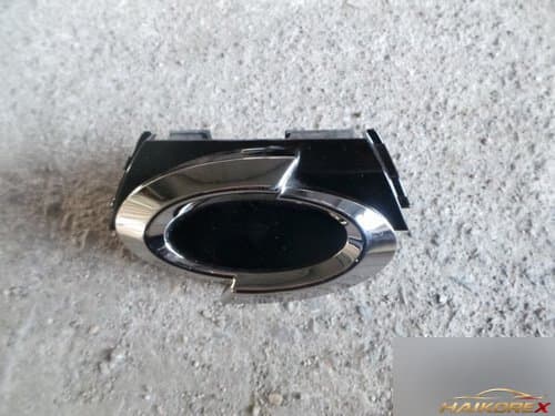 Эмблема задней двери XM3