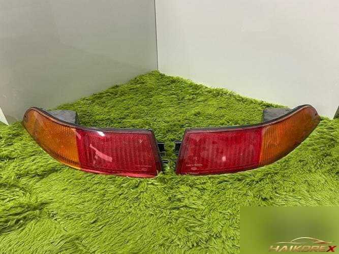 Porsche 911 1990 — фара задняя правая