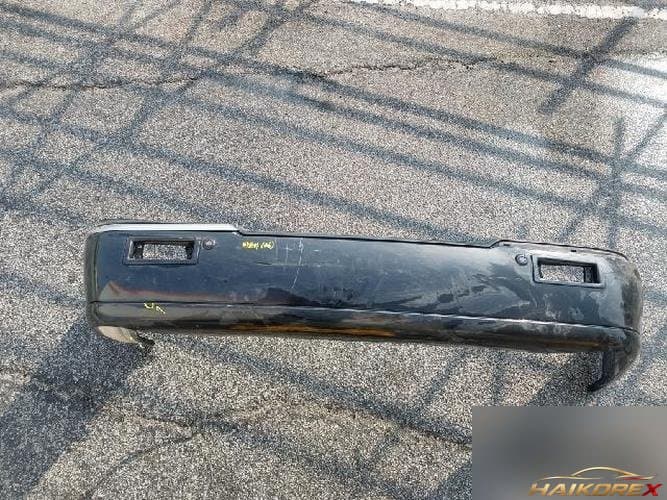 Ford Towncar 2006 — задний бампер 6W1Z17K835APTM