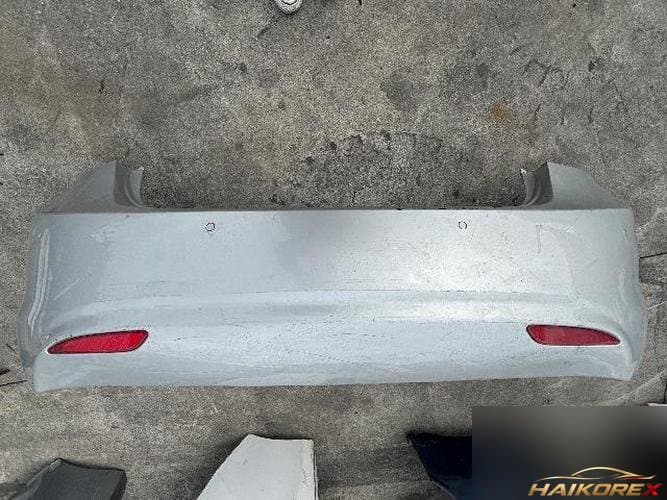 Hyundai Avante 2012 — задний бампер 3