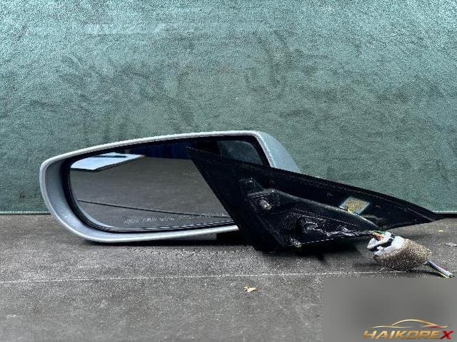 Hyundai Genesis 2010 — боковое зеркало левое