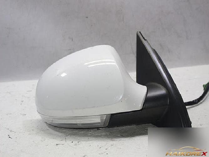Volkswagen Passat 2008 — боковое зеркало правое с LED