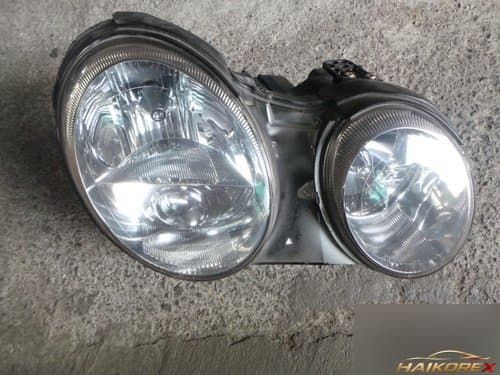 Фара передняя правая HID 921023F100