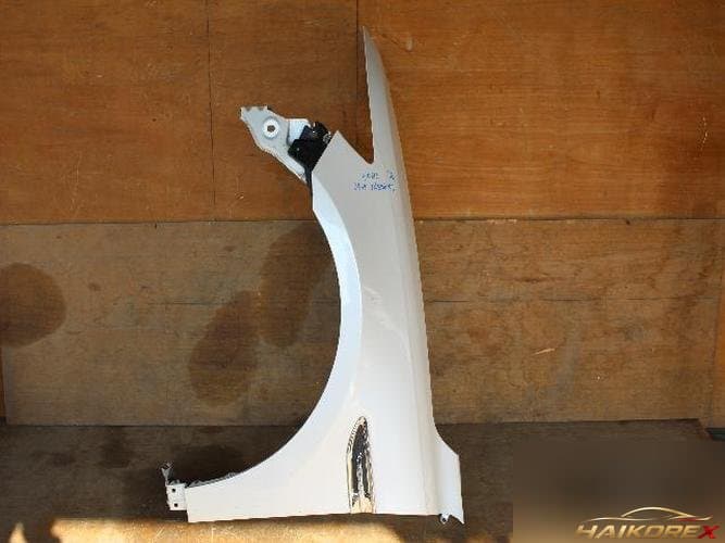 Ford Taurus 2011 — крыло левое
