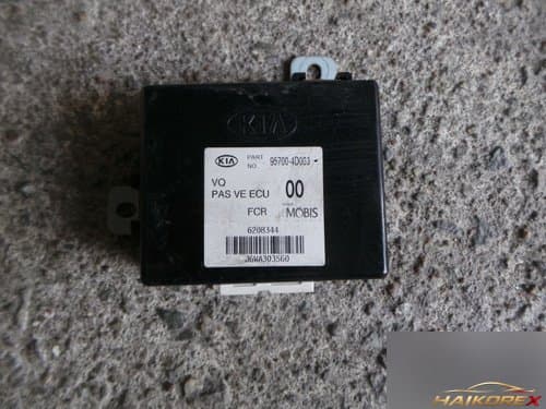 Блок ECU 957004D003