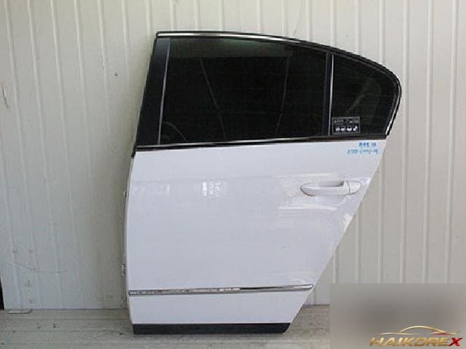 Volkswagen Passat 2007 — задняя дверь левая