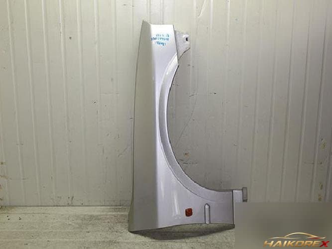 Ford LS 2003 — крыло правое