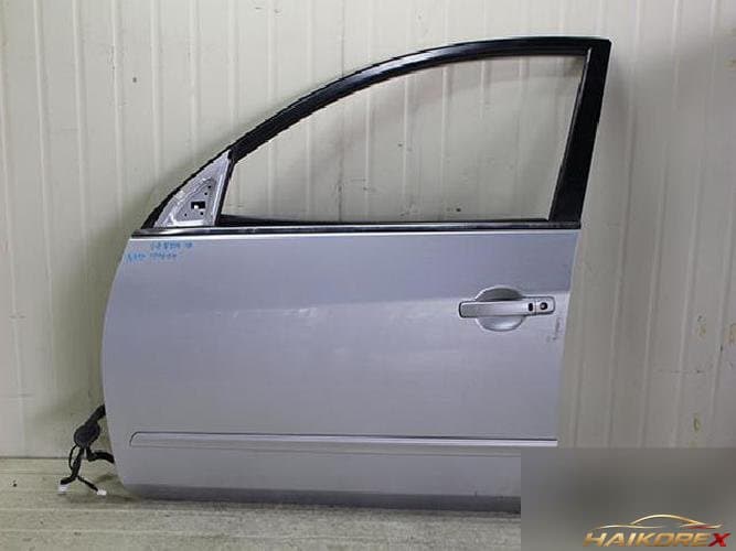 Nissan Altima 2010 — передняя дверь левая