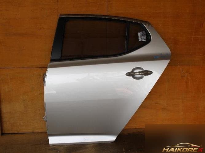 Kia K5 2011 — дверь задняя левая 770032T000
