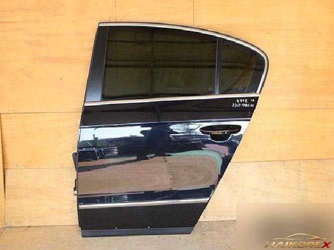 Volkswagen Passat 2008 — дверь задняя левая
