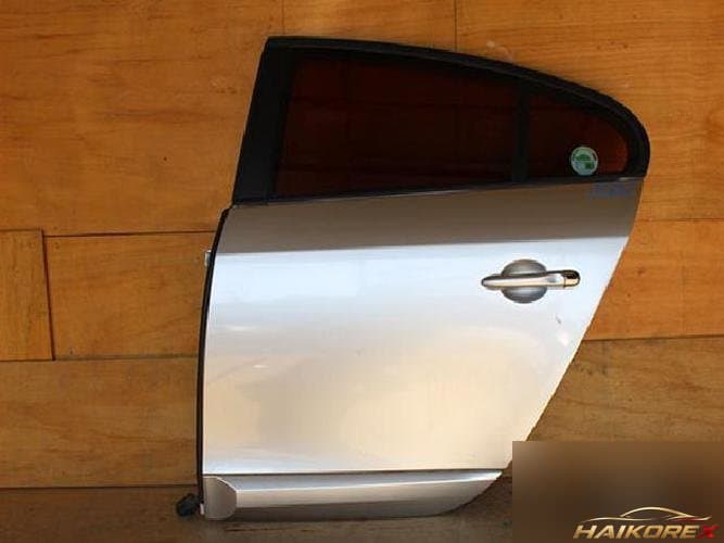 Renault SM3 2010 — дверь задняя левая