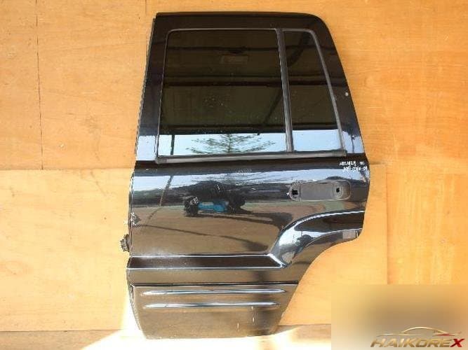 Jeep Grand Cherokee 2004 — дверь задняя левая