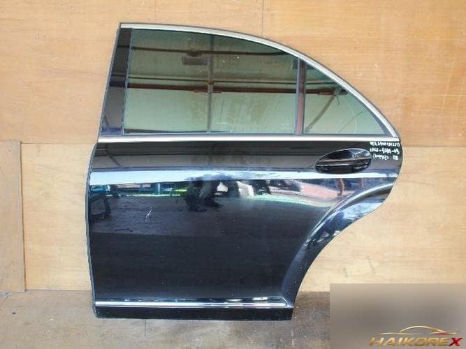 Mercedes-Benz S-Class 2010 — дверь задняя левая