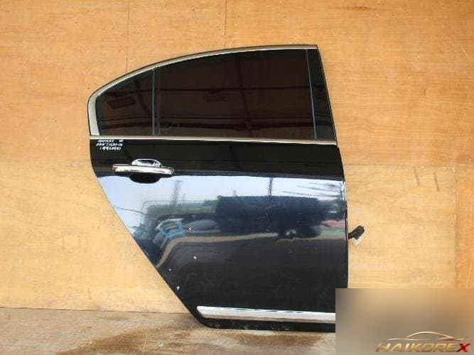 Hyundai Genesis 2012 — дверь задняя правая