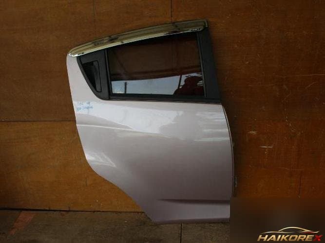 Chevrolet Spark 2012 — дверь задняя правая