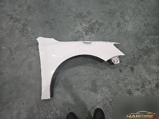 Volkswagen Jetta 2014 — крыло правое 5C6821106A