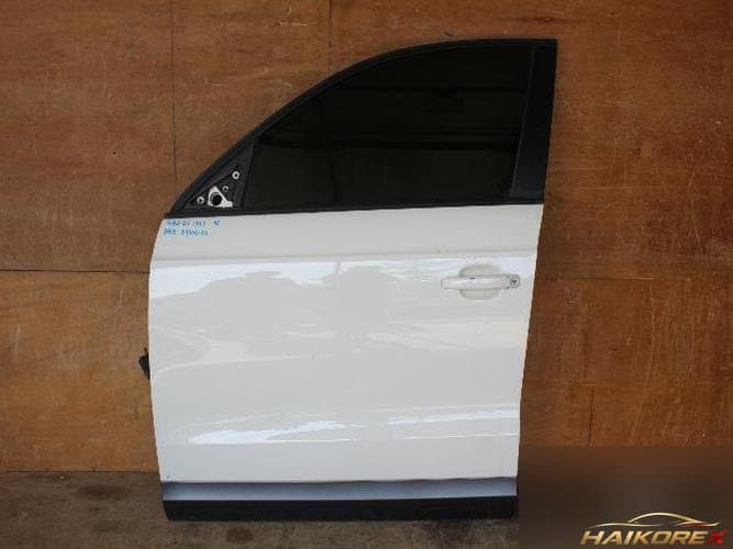 Audi Q3 2014 — передняя дверь левая
