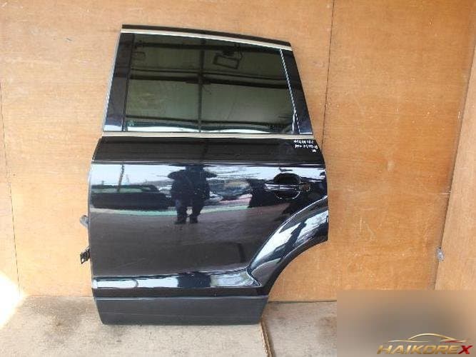 Audi Q7 2008 — дверь задняя левая