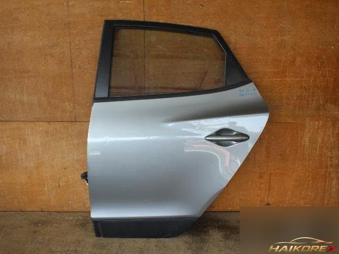 Hyundai Tucson 2010 — дверь задняя левая 2