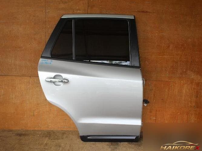 Hyundai Santa Fe 2007 — дверь задняя правая