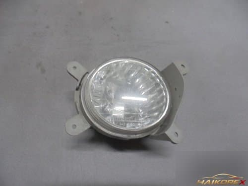 Фара противотуманная правая 922022F010 электрическая 03-06