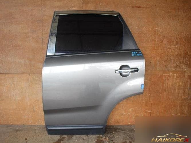 Kia Sorento 2010 — задняя дверь левая