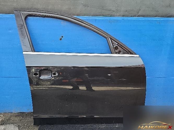 Audi A4 2009 — дверь передняя правая 8K0831052J
