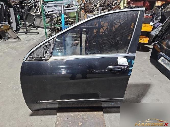 Mercedes-Benz R-класс 2008 — дверь передняя левая A2517200105
