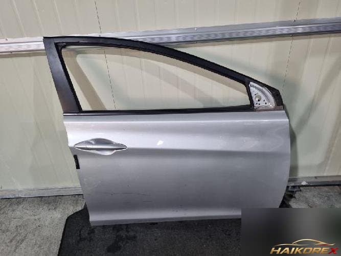 Hyundai Avante 2012 — дверь передняя правая (пассажирская)