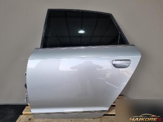 Audi A6 2009 — задняя дверь левая