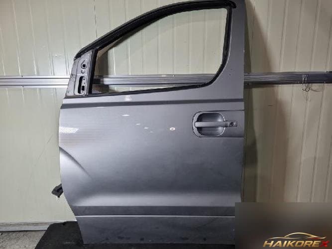 Hyundai Grand Starex 2015 — передняя дверь левая